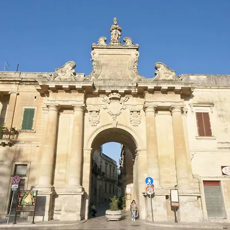And So Boutique Bed & Breakfast Lecce