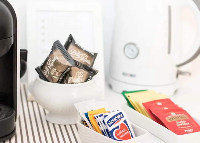 ベッド・アンド・ブレックファスト アンド ソー レッチェ