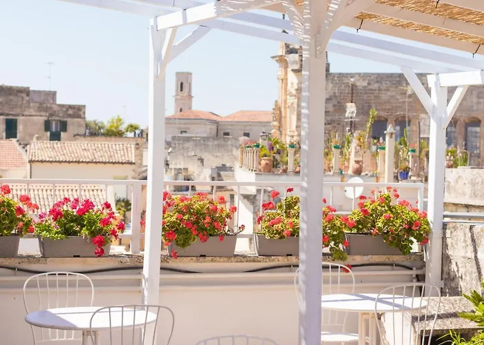 ベッド・アンド・ブレックファスト アンド ソー